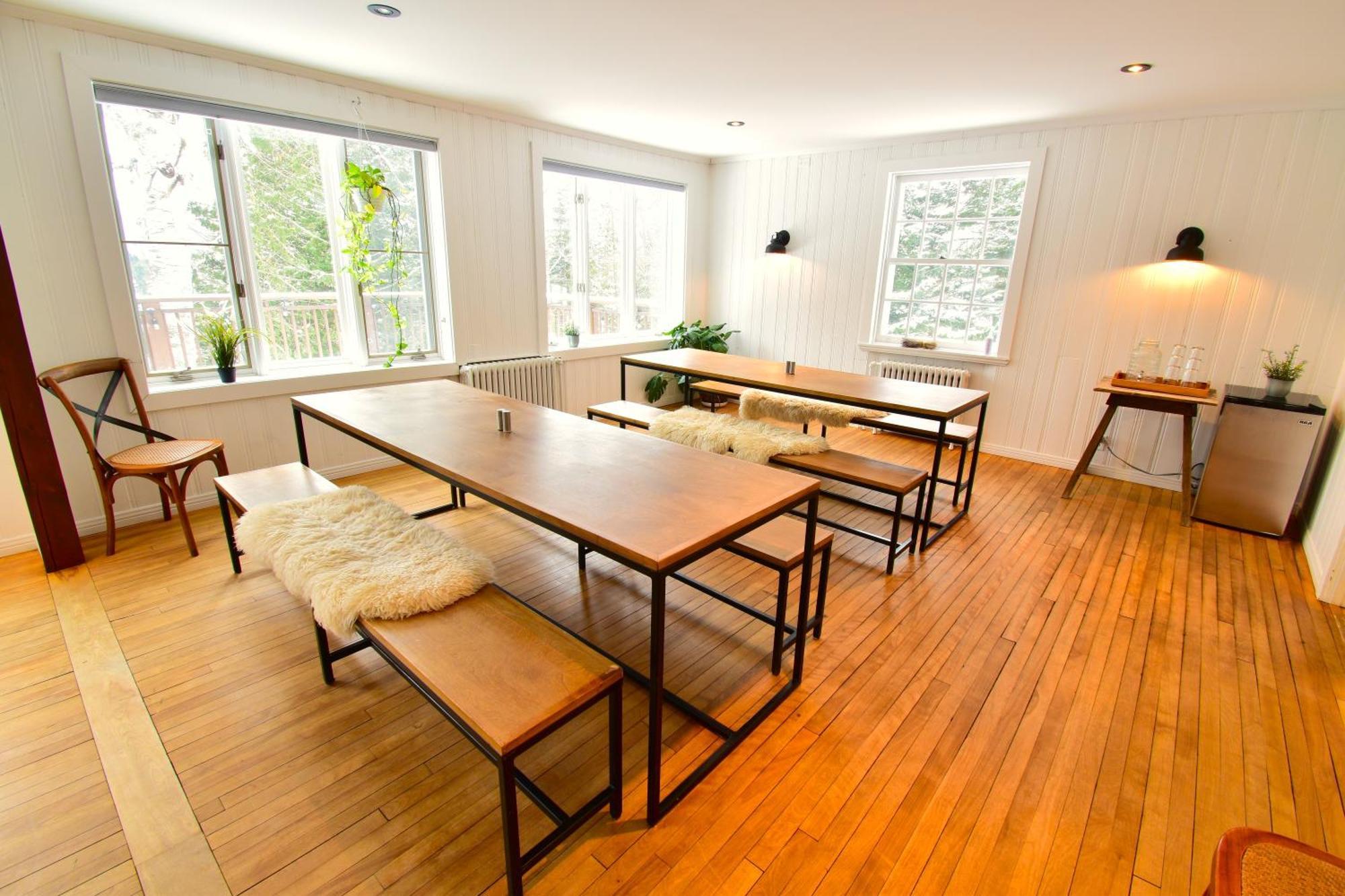 Le Partage Lodge: Destination Plein Air Et Sociale Val-Morin 외부 사진